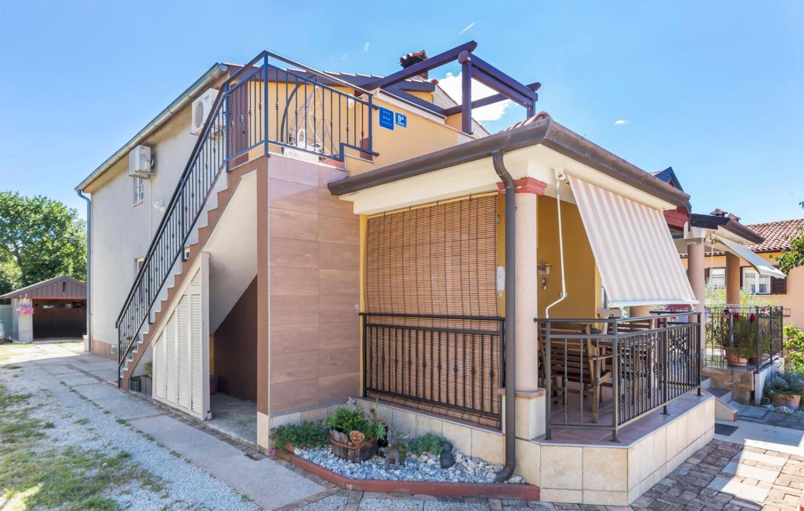 Magnavisum Apartment Kastelir Bagian luar foto